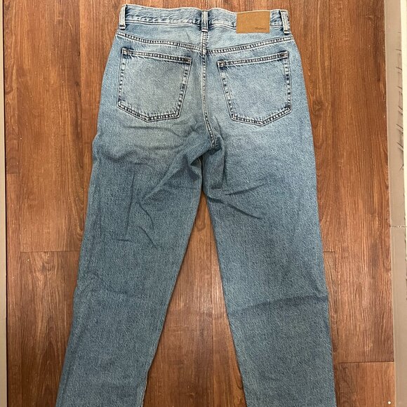 Brand New Madewell The 1991 Loose Straight Jean 30x32 - Picture 2 of 4